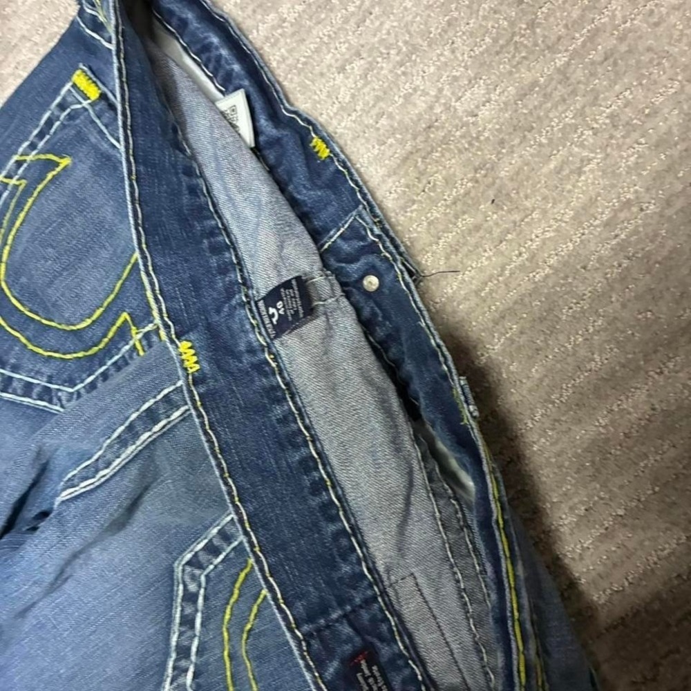 Y2K True Religion blue jeans with yellow stitching - Picture 3 of 7
